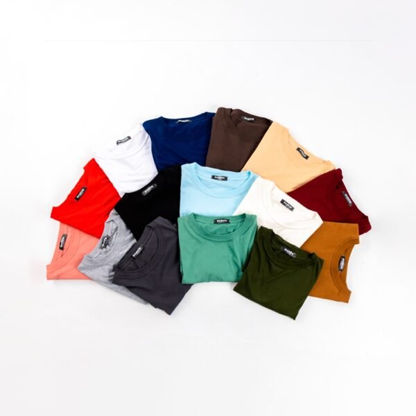 481146176_17942542148966369_266362523507516379_n 12 Polos de manga corta Básicos Elegantes